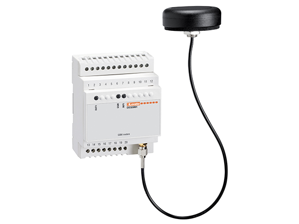 GSM modem, reciving and sending messages for remote controls and alarm signals. IP69K for external use antenna with 2.5m cable and RJ45-USB programming cable (included). 100...240VAC, 1 digital input, 1 analogic input (0...10V, 0...mA, NTC), 1 relay output