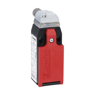 Limit switch, K series, hinge operating, 1 bottom cable entry. Dimensions to EN 50047, plastic body, contacts 1NO+1NC slow action. Short cylinder shaft