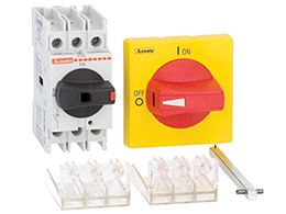 Switch disconnector GA063SA complete with shaft extension GAX7300, door-coupling handle GAX63 and terminal covers