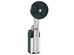 Limit switch, K series, adjustable roller lever, 1 bottom cable entry. Dimensions to EN 50047, metal body, contacts 3NC slow action. Rubber roller