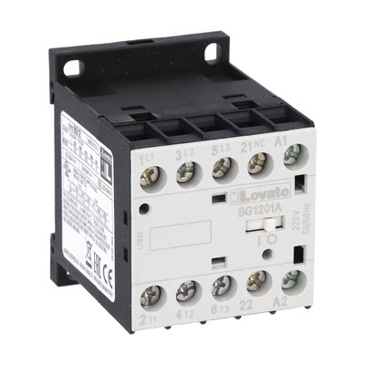Three-pole contactor, IEC operating current Ie (AC3) = 12A, AC coil 50/60Hz, 230VAC, 1NC auxiliary contact with mirror contact function